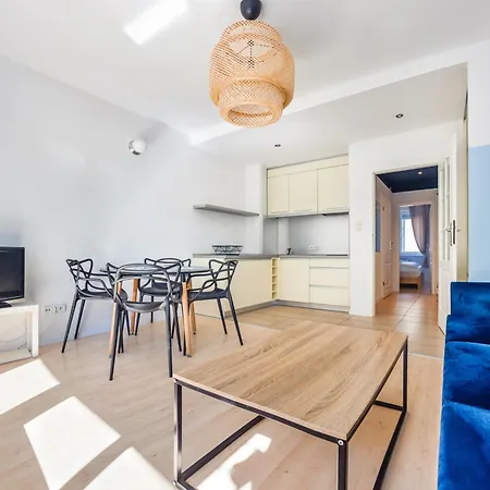 Majkowskiego, Sun & Snow Апартаменти